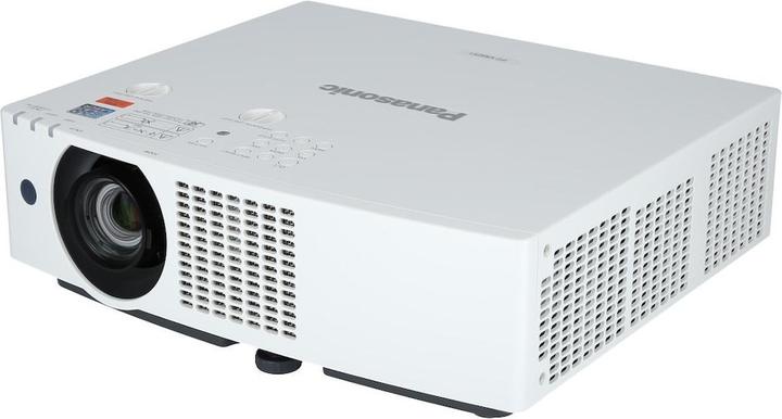 Actual product image Panasonic Projector PT-VMZ51 (Full HD, 5200 lm, 1.09 - 1.77:1)