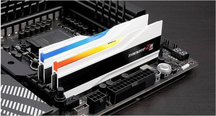 Image du produit G.Skill Trident Z5 RGB (2 x 16GB, 6400 MHz, RAM DDR5, DIMM)
