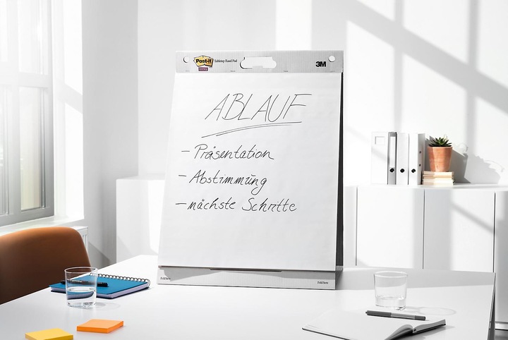 Produktbild Post-it Super Sticky Flipchart stellbar (50 x 60 cm)