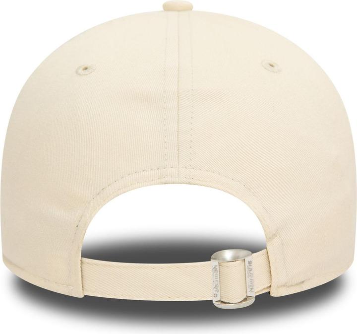 Actual product image New Era 9Forty Strap Cap - COLOUR BLOCK Chicago Bulls beige