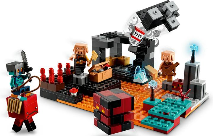 Actual product image LEGO The Nether Bastion (21185, LEGO Minecraft)