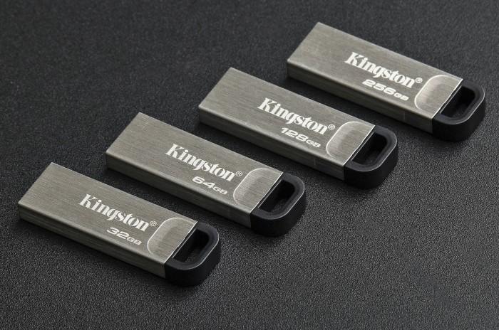 Produktbild Kingston DataTraveler Kyson (256 GB, USB-A, USB 3.2)