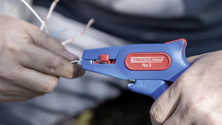Actual product image Weicon Wire stripper Suitable for (165 mm)