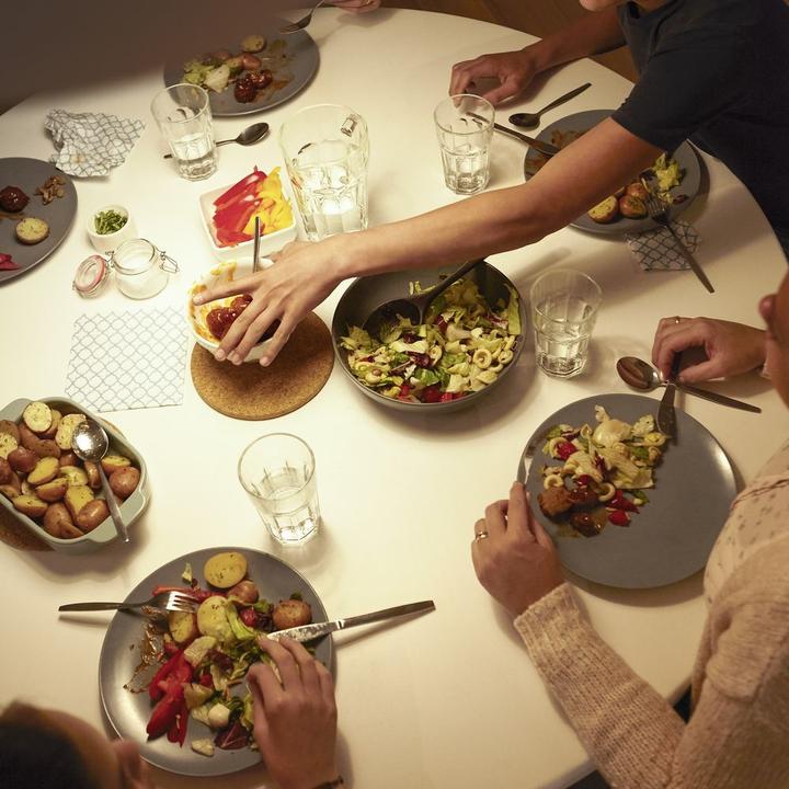 Actual product image Philips Capsule (G9, 4.80 W, 570 lm, 1 x, E)