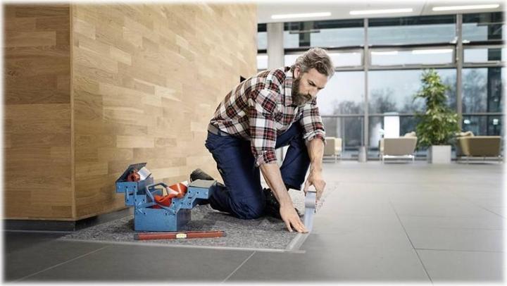 Produktbild tesa EXTRA POWER UNIVERSAL Gewebeband, gewebeverstärktes Ductape (50 mm)