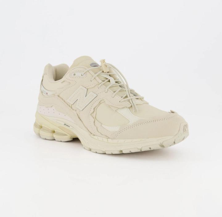 Image du produit New Balance M2002RDQ (41)