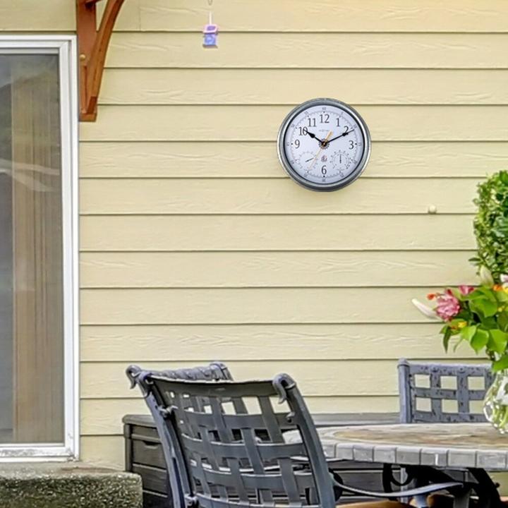 Produktbild Nextime Wanduhr Tulip Ø 40.5 cm, Silber (40.50 cm)