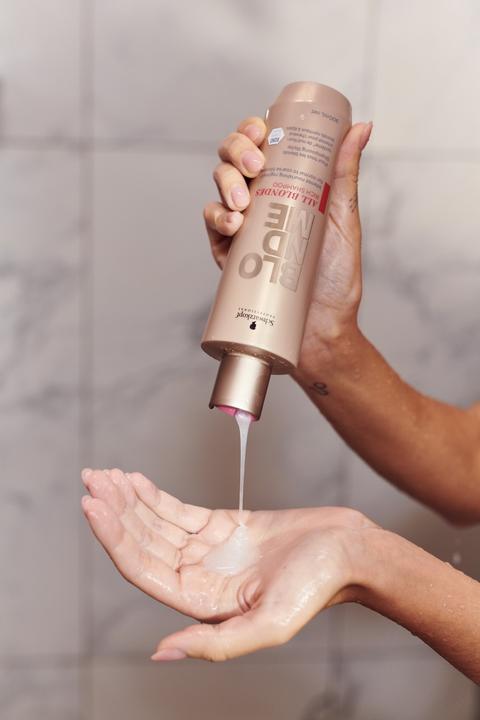 Produktbild Schwarzkopf Professional Blondme - All Blondes Rich Shampoo (300 ml, Flüssiges Shampoo)