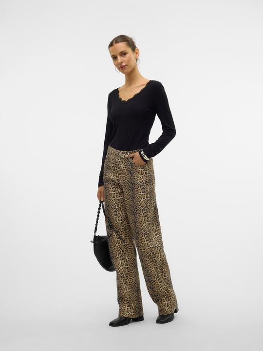 Produktbild Vero Moda SNTOKEY Niedrige Taille Gerade geschnitten Jeans Straight-Fit (W29/L30)