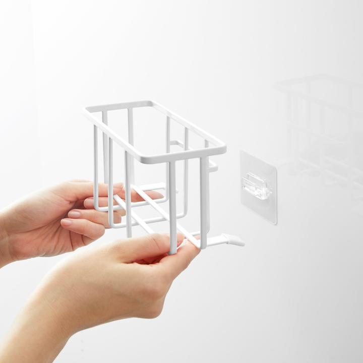Image du produit Yamazaki Klebehaken-Mehrzweckkorb S TOWER