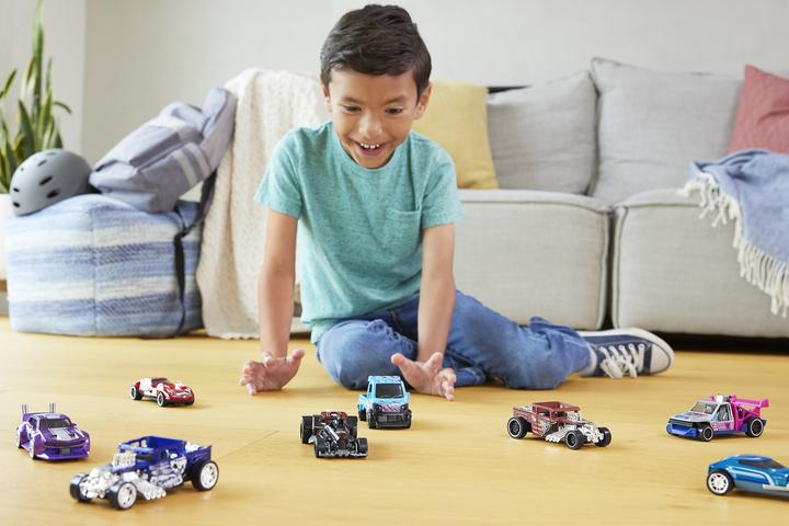 Actual product image Hot Wheels Pull-Backs 2-Pack