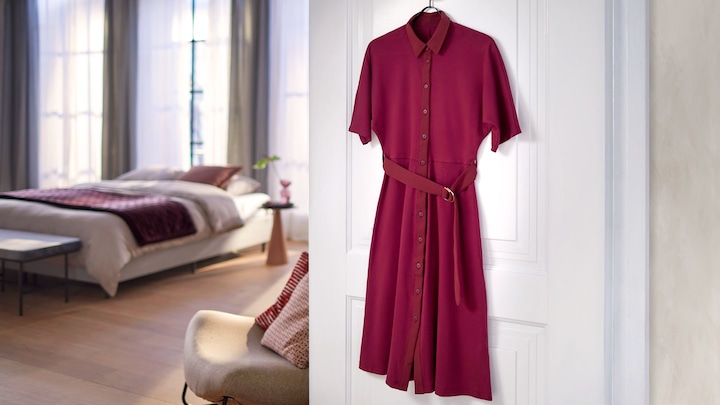 Actual product image Philips Portable steam straightener for lying and hanging clothes (1600 W, 32 g/min)