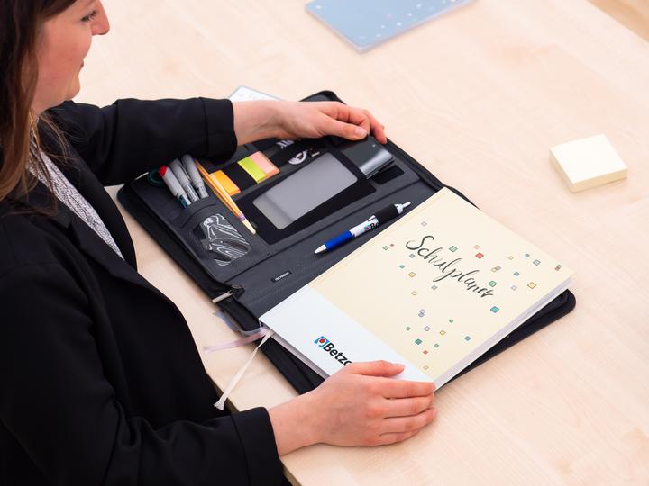 Produktbild Genie Lehrer-Ordnungsmappe mit Tabletfach (A4, 1 x)