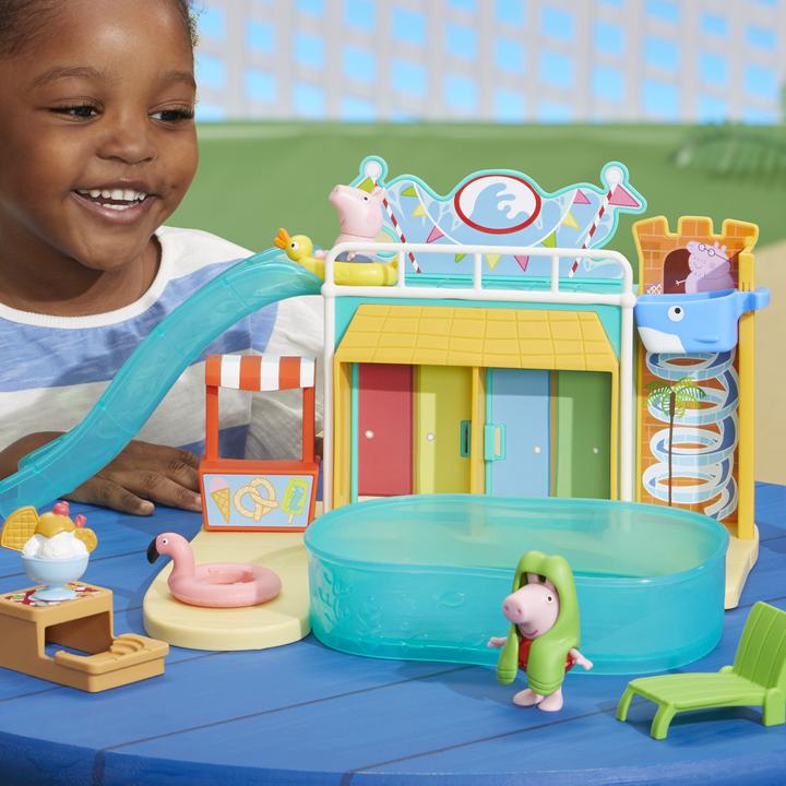 Actual product image Hasbro Swimming pool fun with Peppa