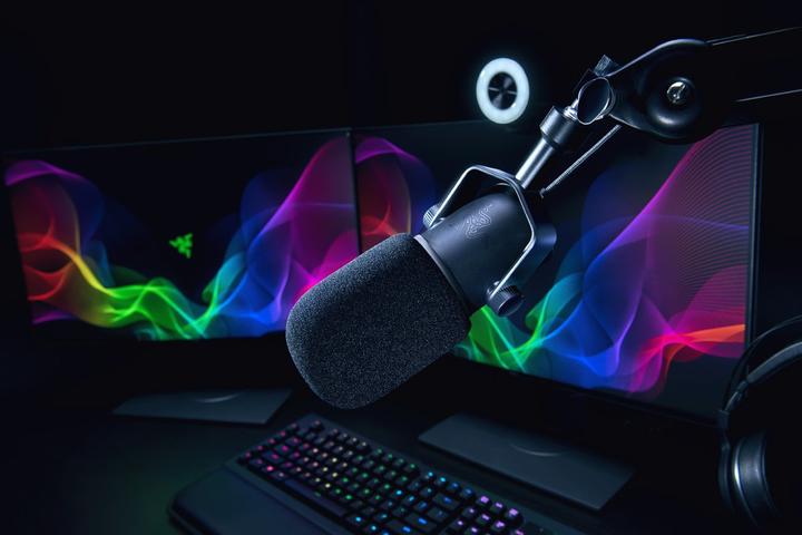 Actual product image Razer Seiren Elite
