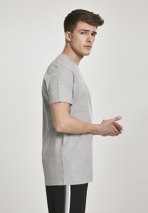 Actual product image Urban Classics Basic Tee (S)