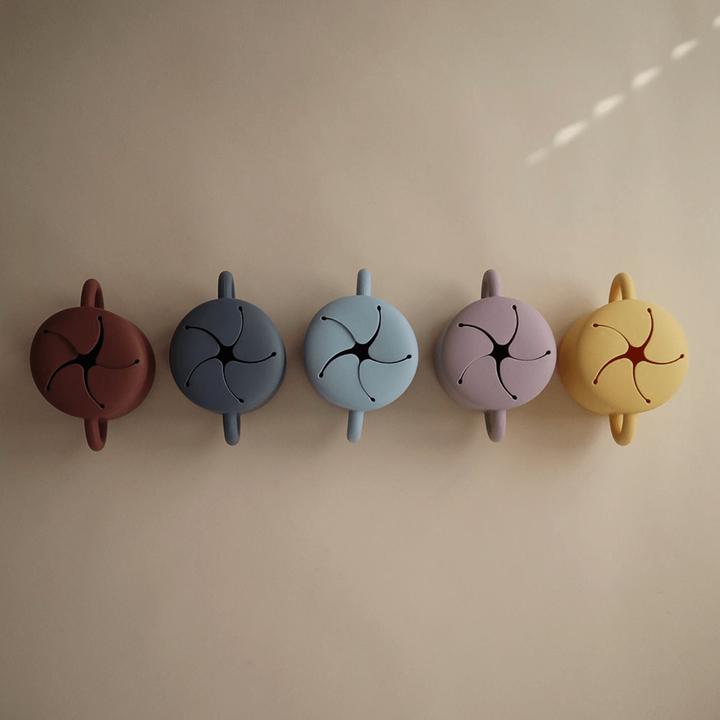 Actual product image Mushie Snack cup Powder