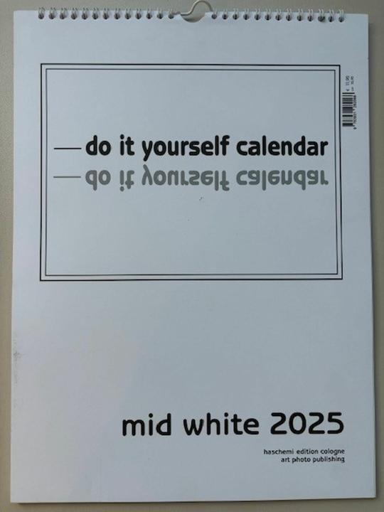 Produktbild Mid White 2026  Blanko Mid Format