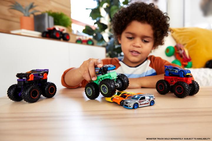 Actual product image Hot Wheels Monster Trucks Monster Maker