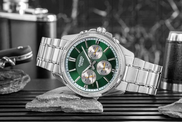 Immagine prodotto Casio Grünes Zifferblatt, silbernes Band, klassisches Design (Orologio da polso analogico, 40 mm)