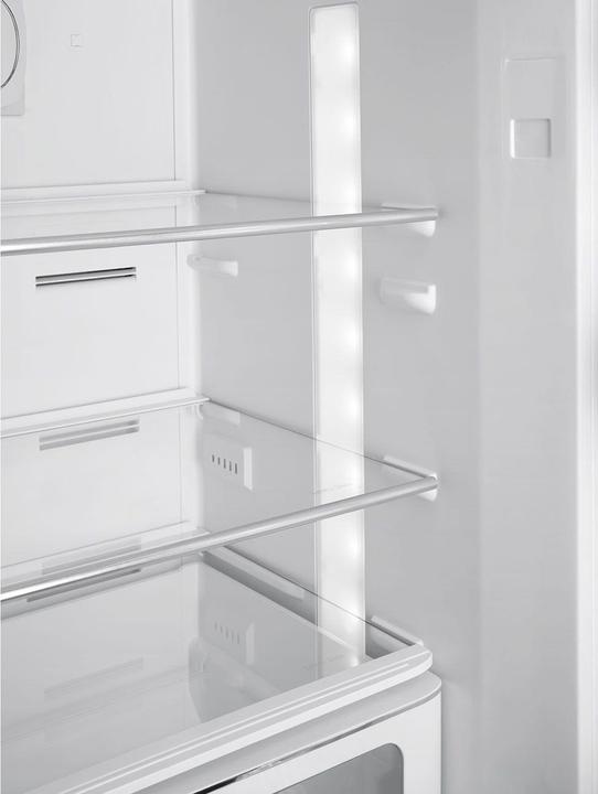 Image du produit Smeg Style rétro FAB32RCR5 (331 l)