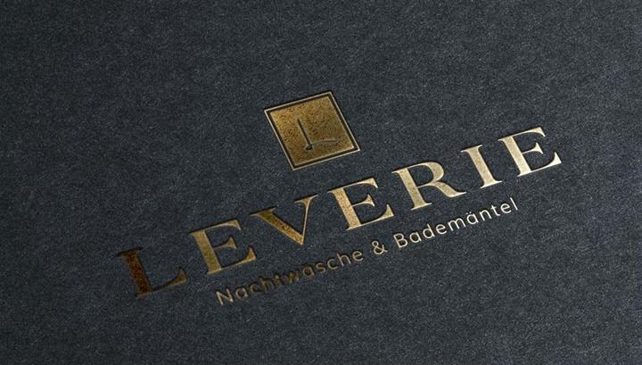 Actual product image Leverie Dressing gown (4XL)