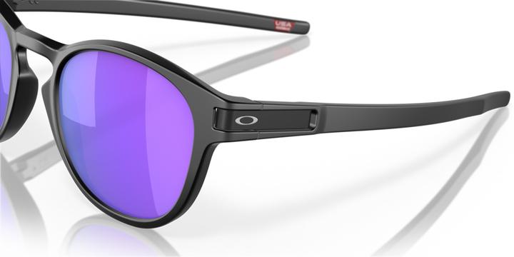 Actual product image Oakley Latch