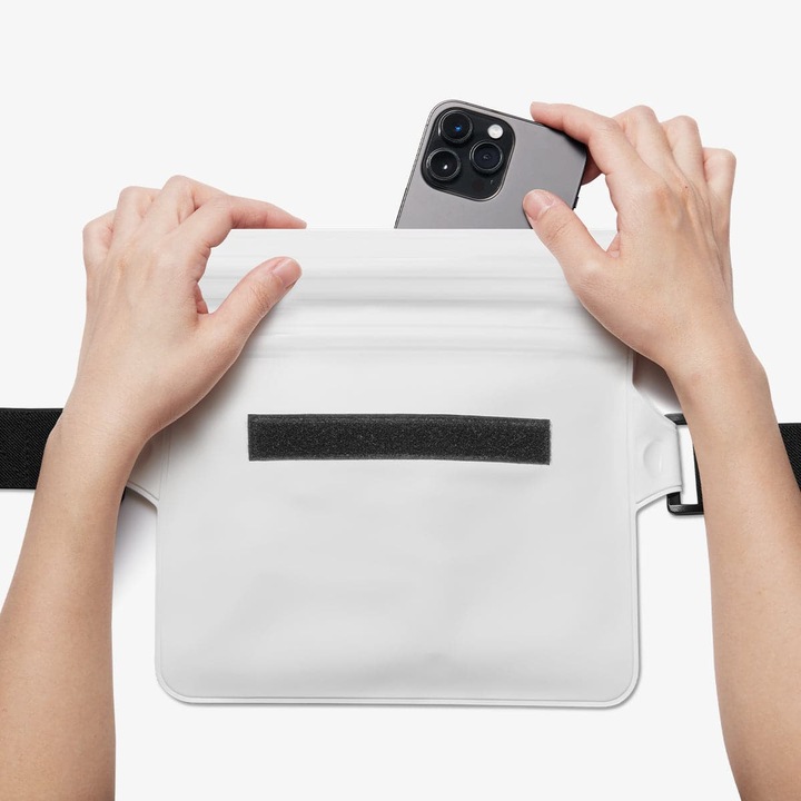 Actual product image Spigen Aqua Shield WaterProof Waist Bag A620 2 Pack - snow white