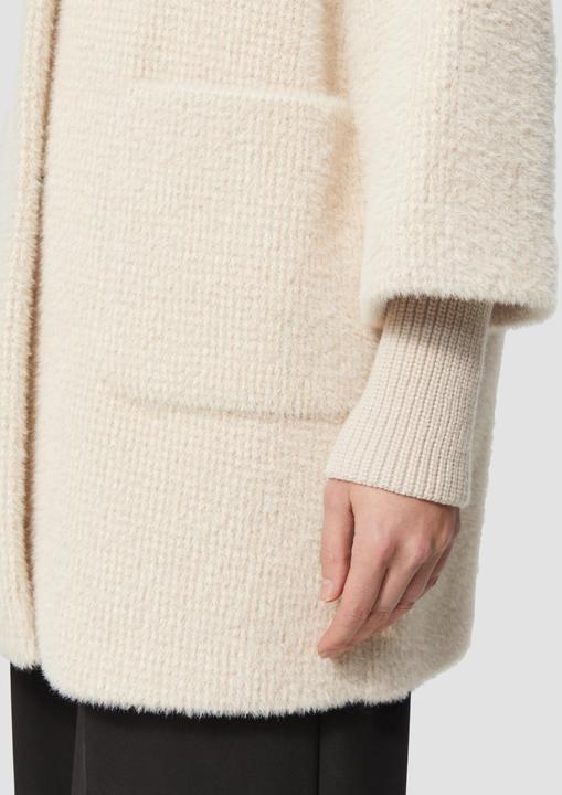 Produktbild S.Oliver Outdoor-Mantel Flauschiger Mantel mit Strickbündchen am Ärmel