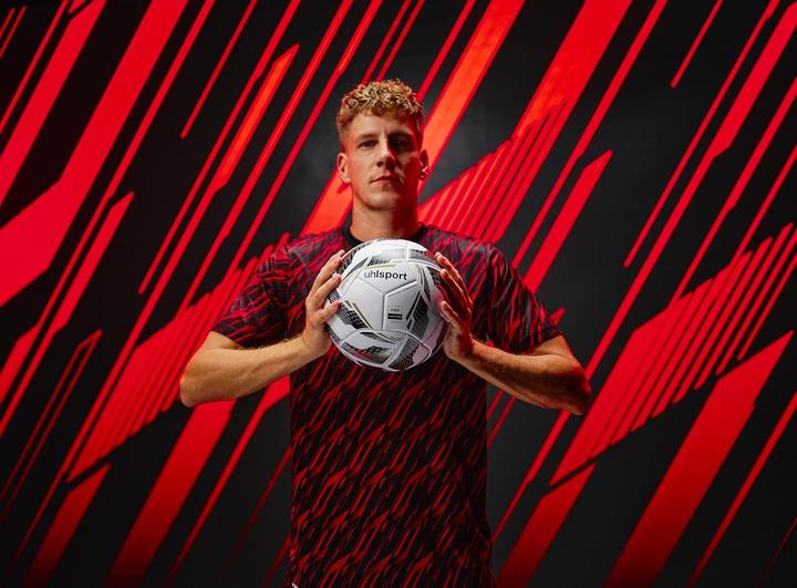 Immagine prodotto Uhlsport Revolution Thermobonded (5)