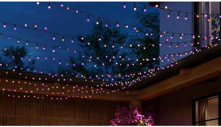 Actual product image Philips Hue Festavia (Swiss plug) (20 m)