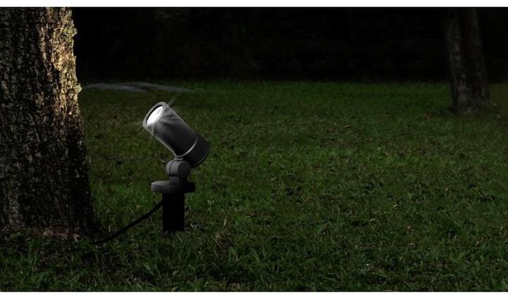 Actual product image Steffen GardenLine spotlight with LED lamp 6W, 667lm, 3000K, H05RN-F 3G1mm², plug T13 (667 lm, GU10, IP66)