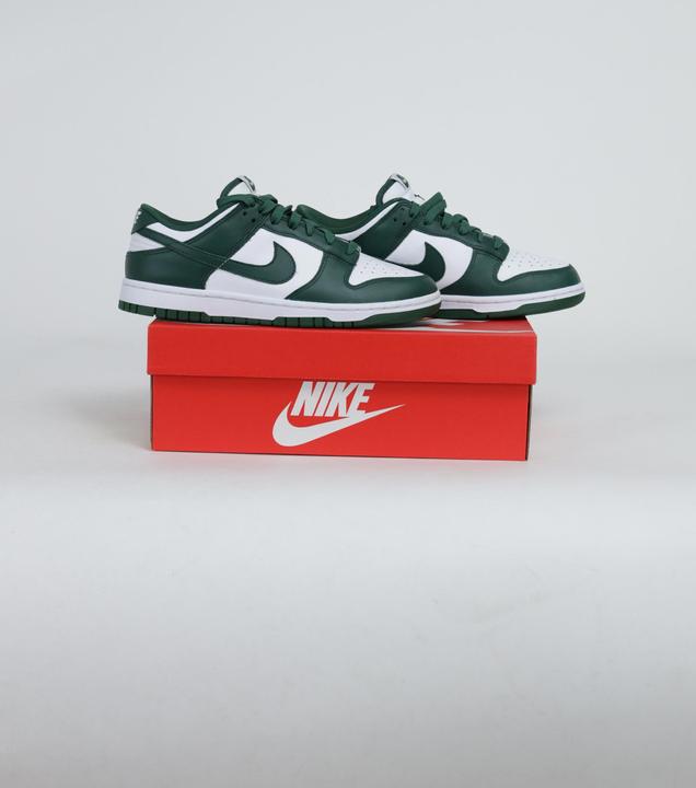 Image du produit Nike Chaussures Dunk Low Retro (42.5)