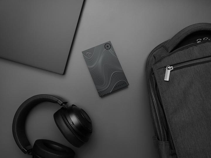 Produktbild Seagate FireCuda Beskar Ingot Special Edition (2 TB)