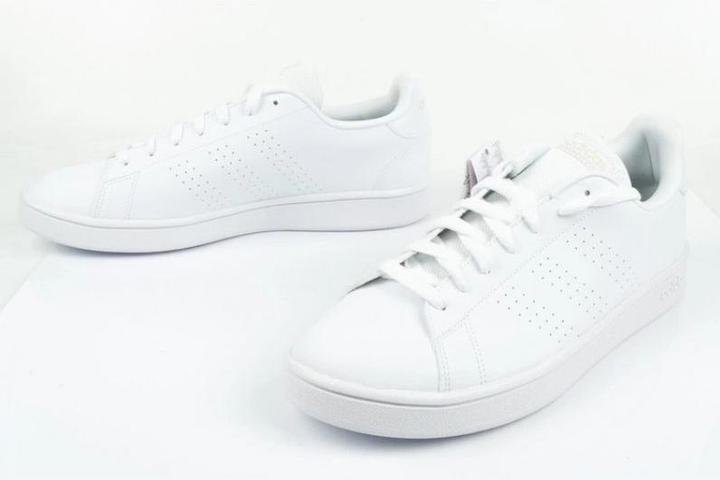 Image du produit Adidas Advantage Base Schuhe (46)