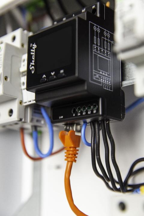 Produktbild Shelly Pro Dual Cover PM (Dimmaktor)