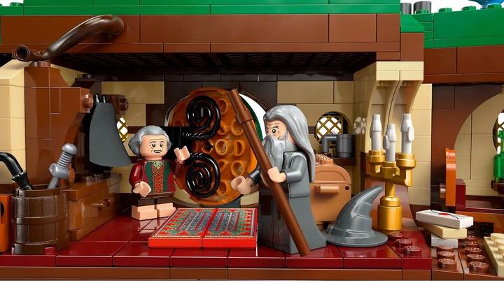 Immagine prodotto LEGO Der Herr der Ringe: Das Auenland (LEGO Icons, Set LEGO rari)