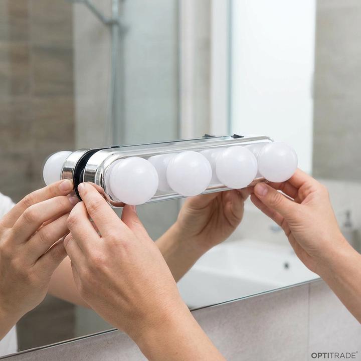 Produktbild Spiegelleuchte Mit 4 Lichtern