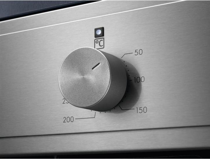 Actual product image Electrolux EOF3H00BX