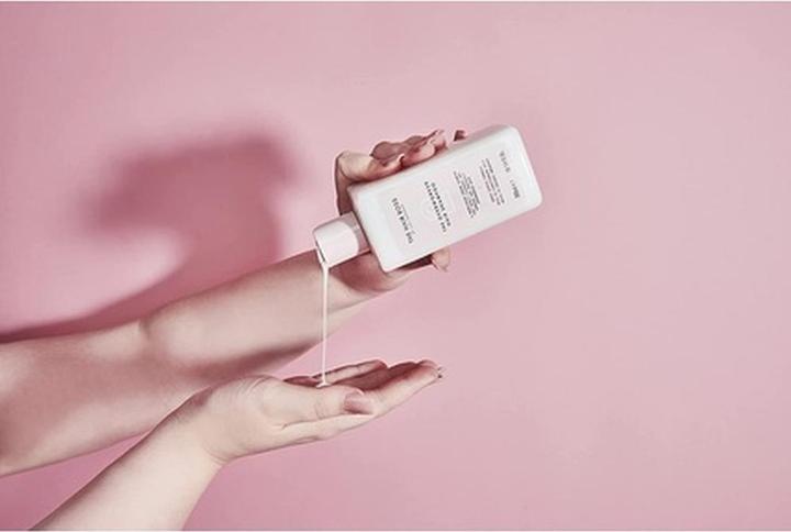 Produktbild The Hair Boss By Lisa Shepherd The Overworked Hair Shampoo głęboko odżywczy szampon do włosów suchyc (300 ml, Flüssiges Shampoo)