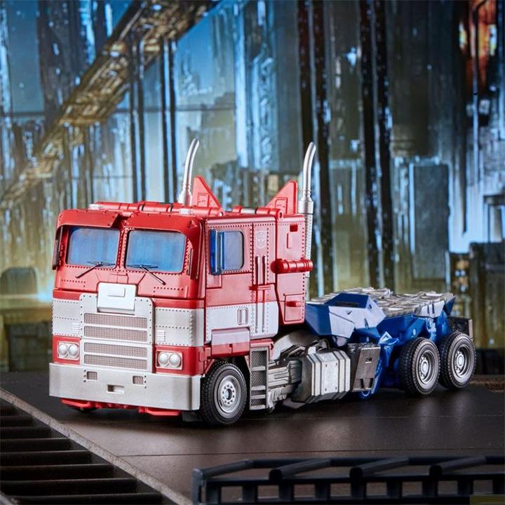 Produktbild Hasbro Transformers: Bumblebee Masterpiece Movie Series Actionfigur MPM-12 Optimus Prime 28 cm