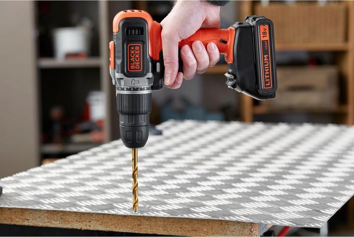 Produktbild Black & Decker Black+Decker BCD003C2KQW Schlagbohrmaschine 18V inkl. Koffer (Schlagbohrmaschine)