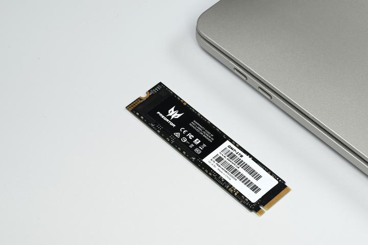 Produktbild Acer GM7-4TB (4000 GB, M.2, M.2 2280)