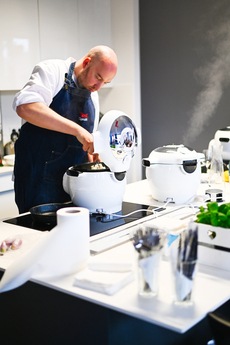 Actual product image Tefal Cook4me+ CY851130
