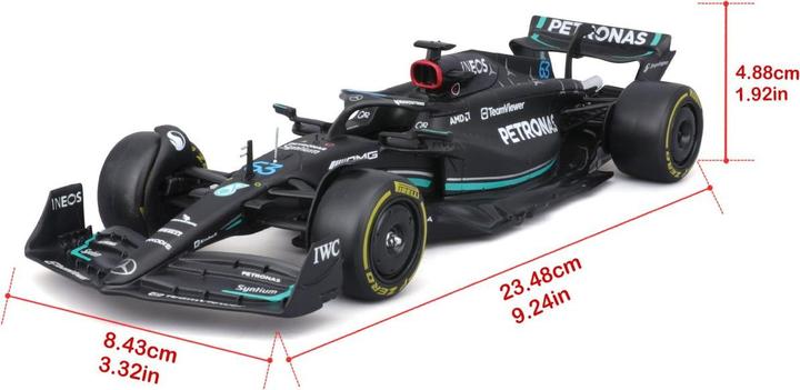 Produktbild Bburago Mercedes-AMG F1 W14 E Perf. 2023 mit Figur 1/24