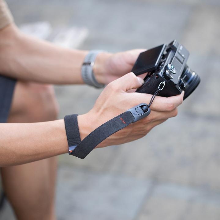 Actual product image Pgytech Camera Wrist Strap Air (Grass Green) (Wrist strap)