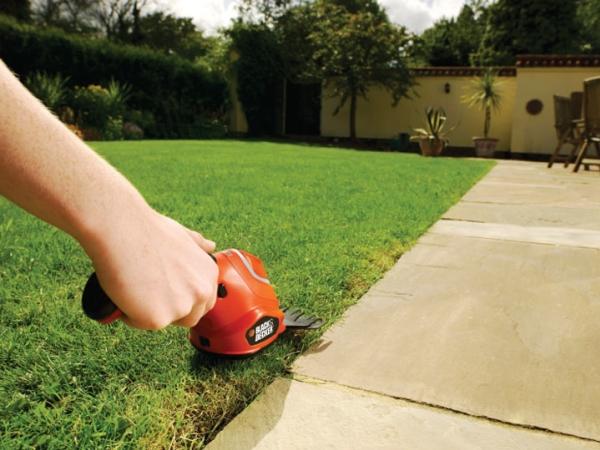 Actual product image Black & Decker Shrub and grass shears (Cordless hedgecutters)