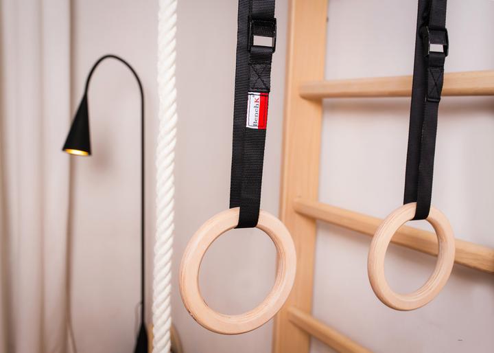 Immagine prodotto BenchK Barre a muro 112 con barra per trazioni, corda e anelli