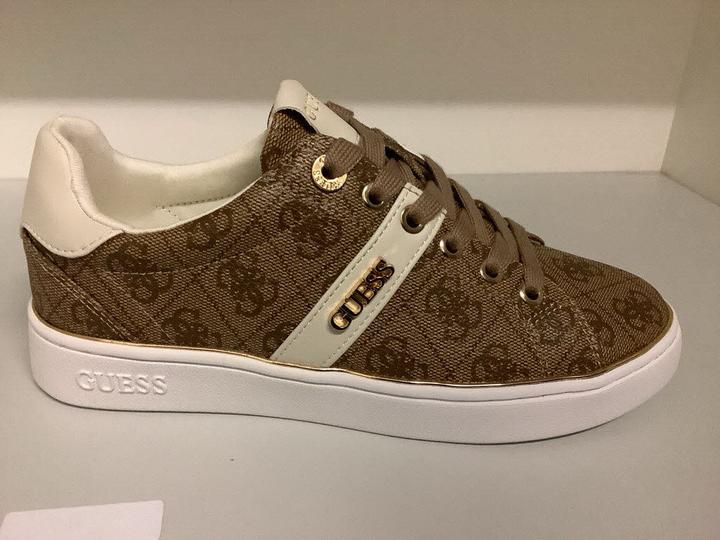 Image du produit Guess Britz (41)