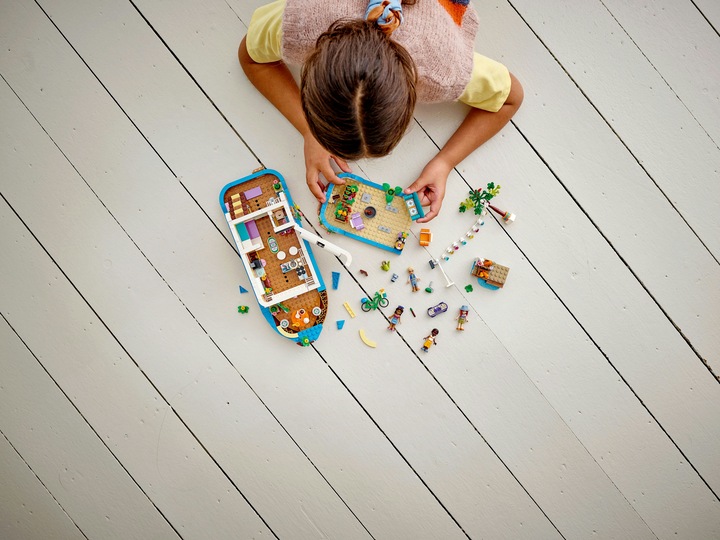 Actual product image LEGO Houseboat (41702, LEGO Friends)
